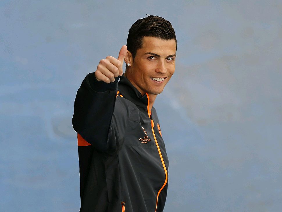 凯尔特人连续两场获胜，进攻体系稳定