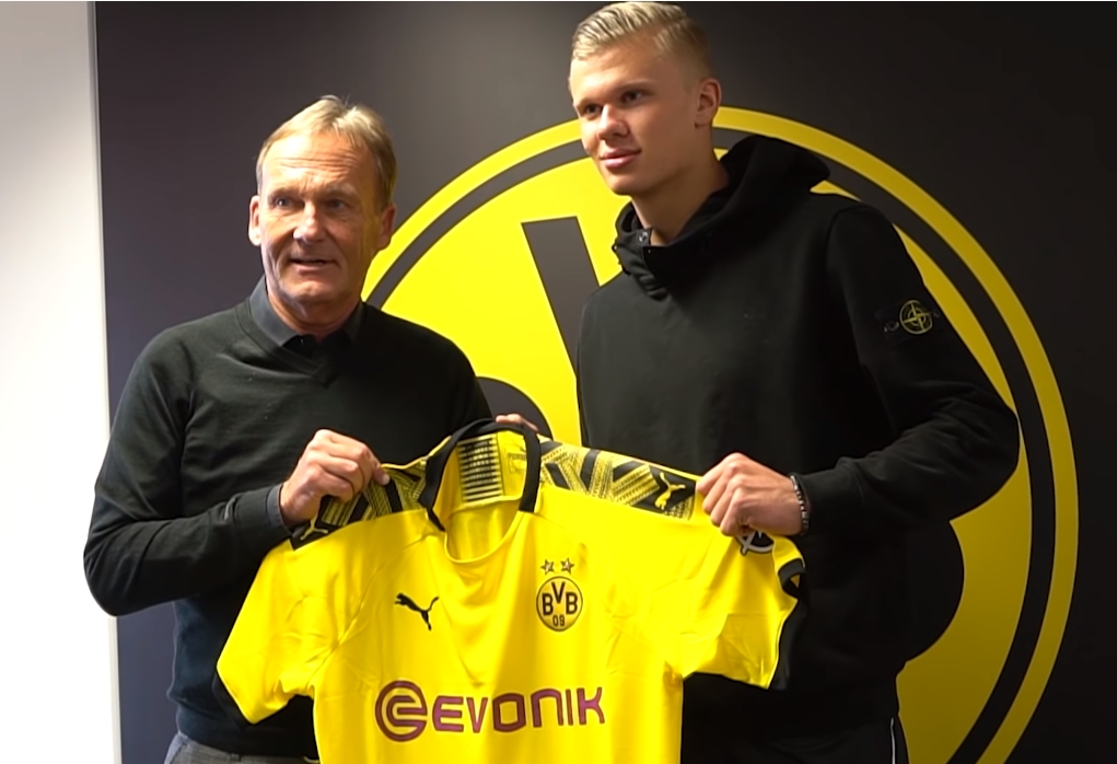 科莫vs卡利亚里：莫拉塔、尼科-帕斯首发，米纳、塞巴斯蒂亚诺-埃斯波西托出战