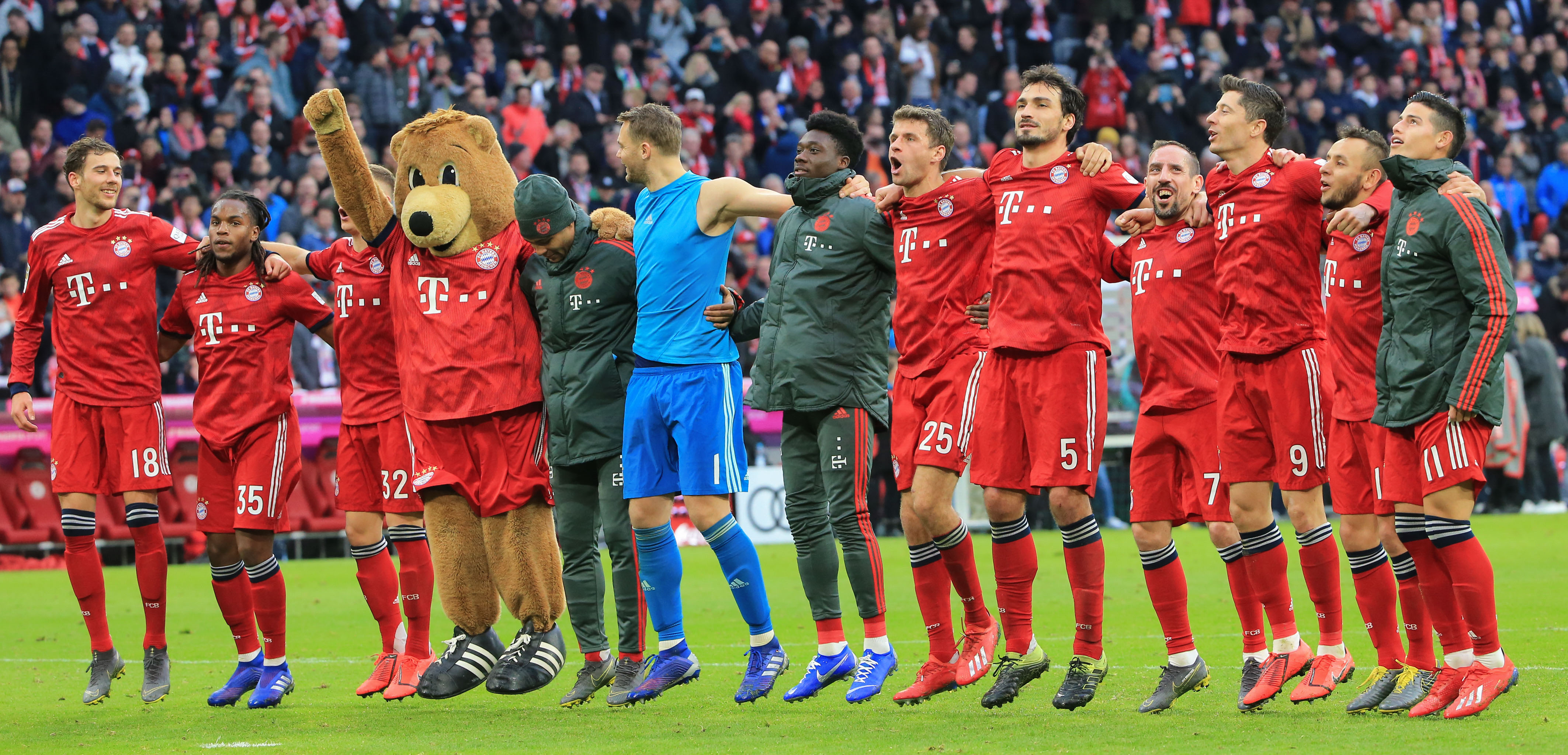 里程碑！科比·怀特生涯三分命中数突破1000记