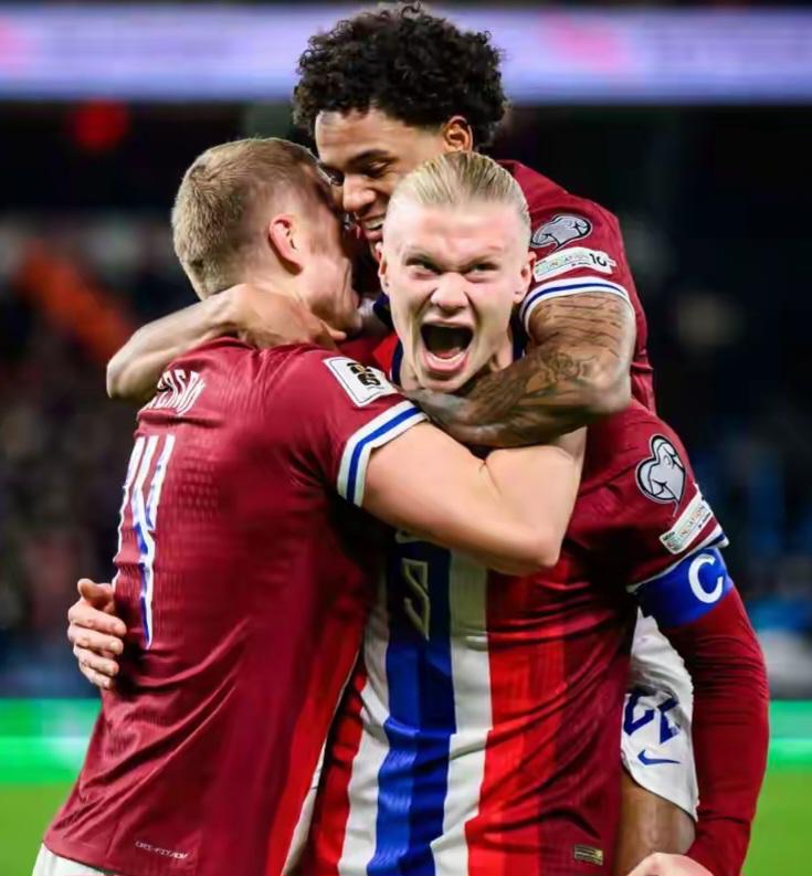 足球国足再次加练射门，教练组严要求（国足射门训练再加码，教练组要求更严）